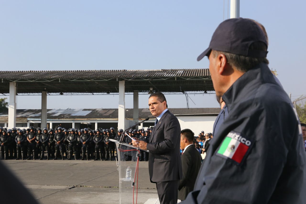 Michoacán trabaja para tener la mejor policía del país: Silvano Aureoles
