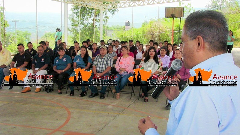 Fortalece Cobaem Sistema de Enseñanza Abierta en Chucándiro