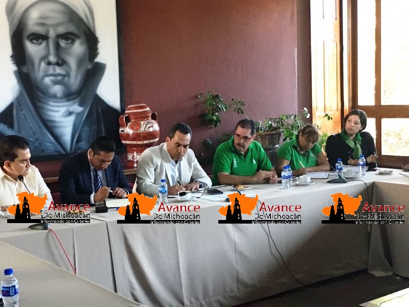 Se reúne Adrián López Solís con la dirigencia del STASPE