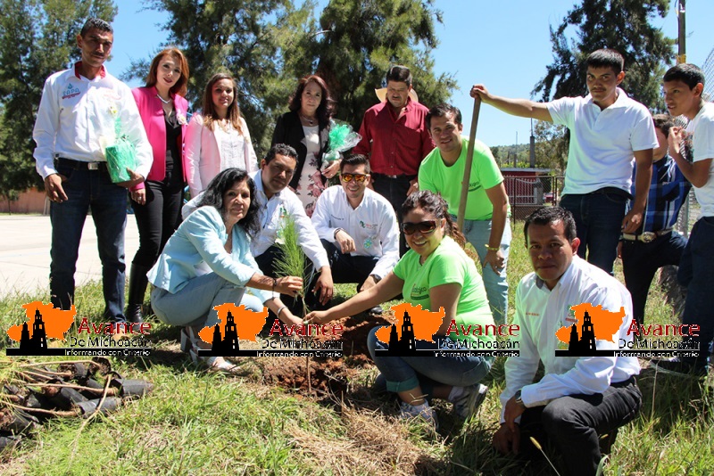 El CECyTEM, comprometido con el cuidado del medio ambiente