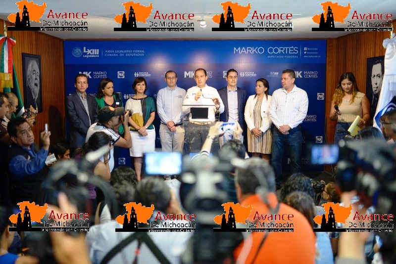 Lamenta Marko Cortés robo a casa de enlace.