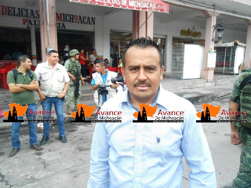 Reparten invitaciones para el informe de Diputado Local: Enrique Zepeda Ontiveros