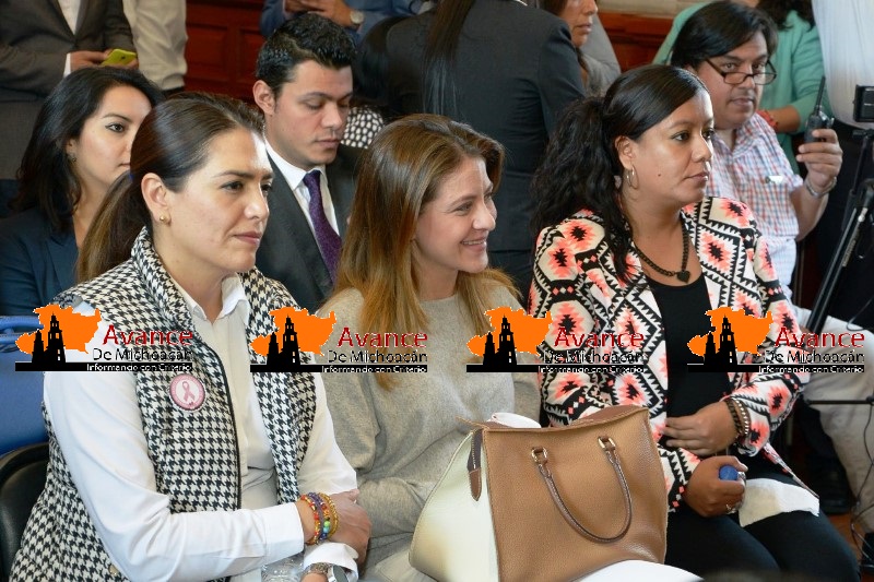 Ayuntamiento de Morelia da certeza jurídica al DIF