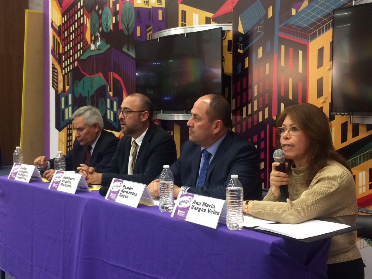 El IEM aproxima los temas democráticos a la ciudadanía a través de publicaciones editoriales