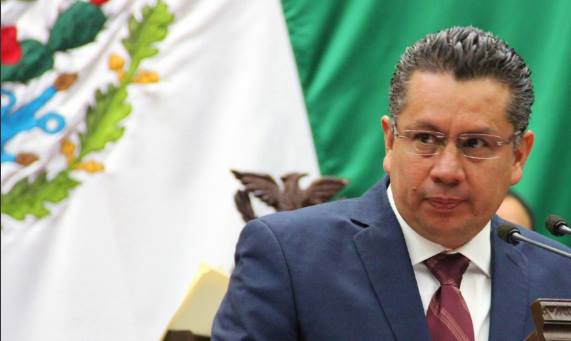 Firme posición de Eduardo García Chavira para establecer tiempos legales cortos para declarar ausencia o presunción de muerte