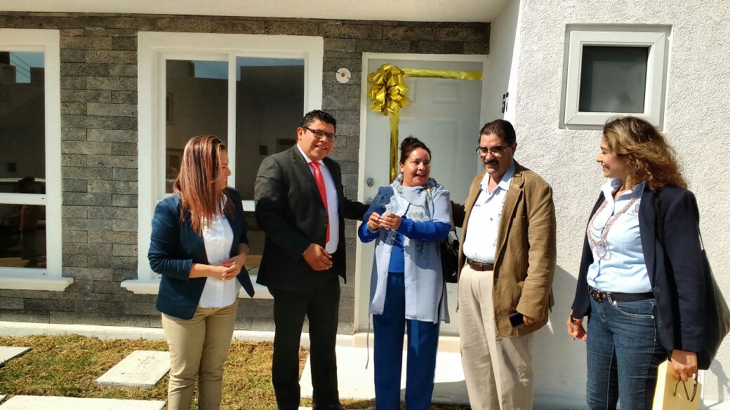 Apoya Gobierno del Estado a jefas de familia con vivienda