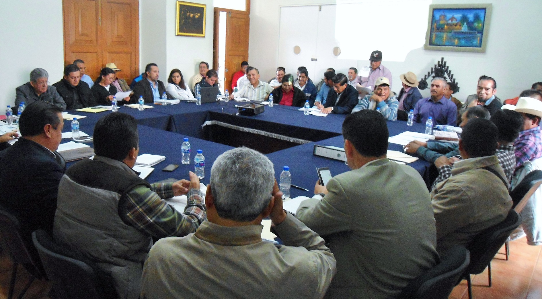 Encabeza SPI mesa institucional de atención a pueblos indígenas