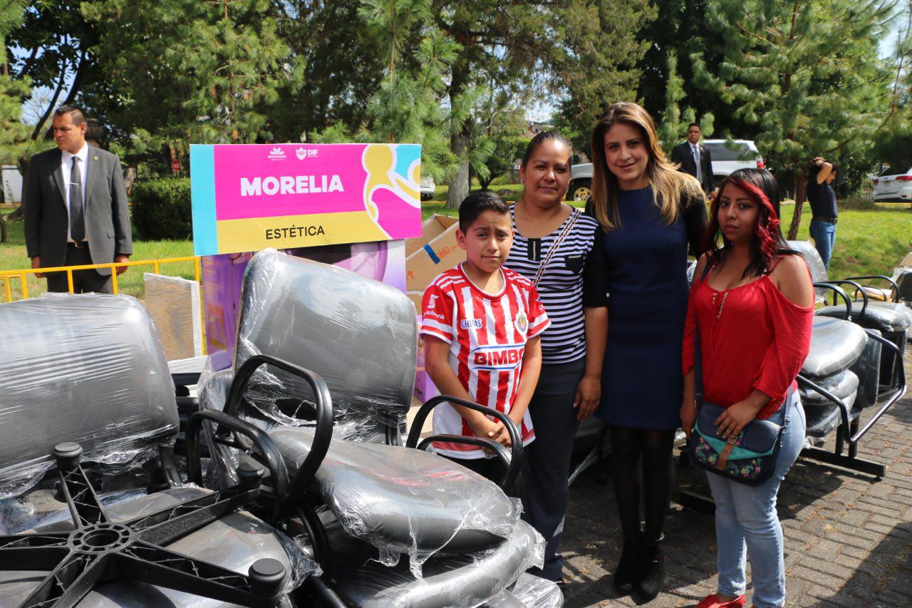 DIF Morelia beneficiará a 15 familias con tres nuevos proyectos productivos
