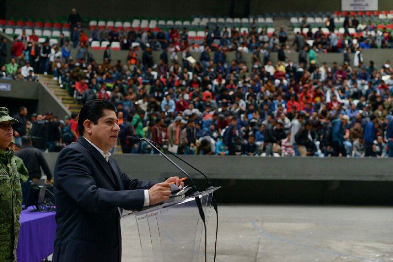 Más de 4 mil jóvenes acuden al sorteo del Servicio Militar