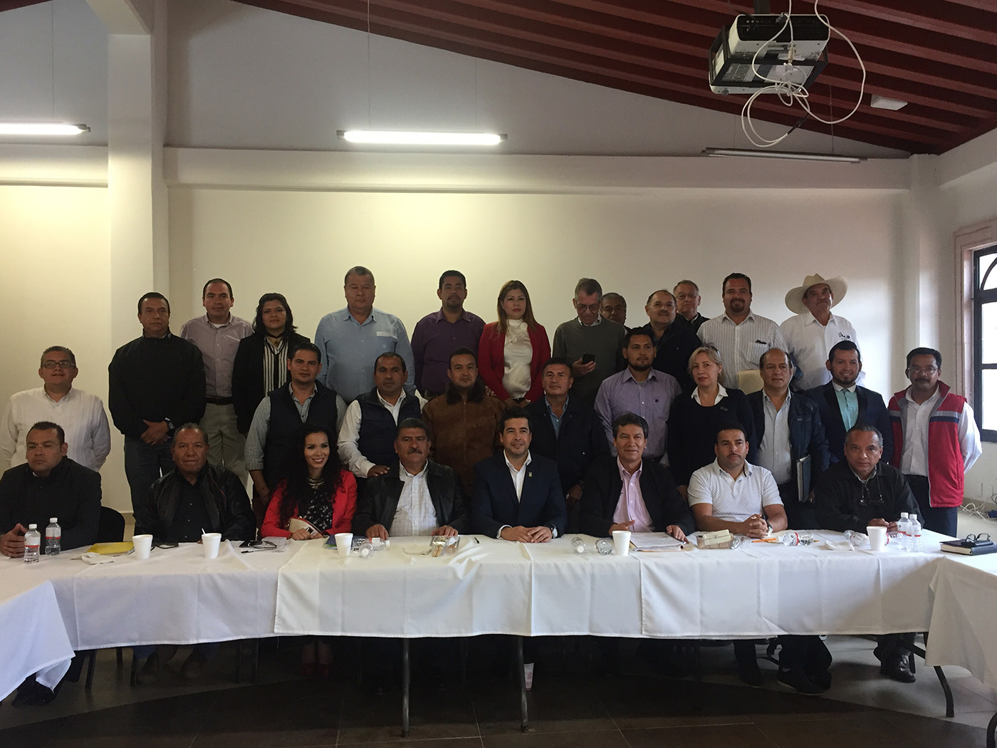 El Gobierno del Estado atiende necesidades de los municipios: Cedemun