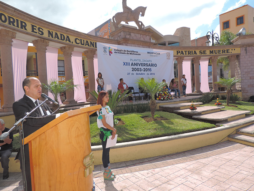 Planteles del Cobaem celebran sus aniversarios