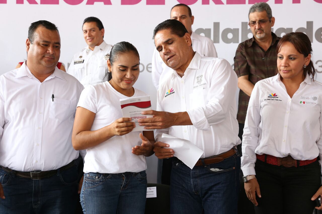 Erradicar violencia contra las mujeres en todas sus expresiones, prioridad: Silvano Aureoles