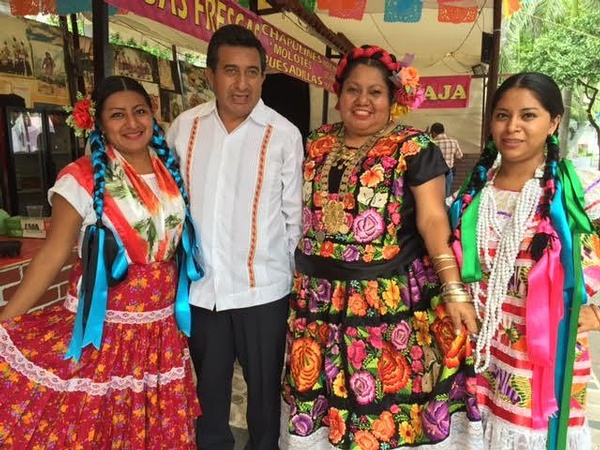 Presentan novena muestra de la Guelaguetza en Veracruz