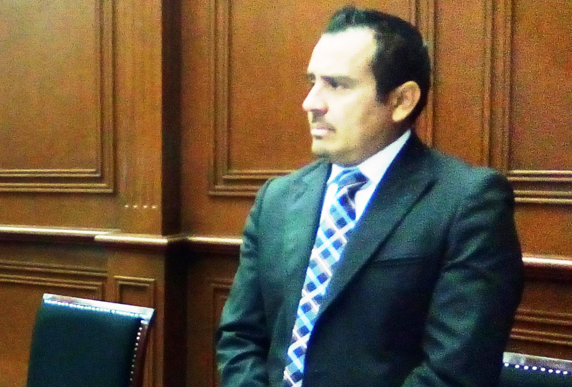 Corresponde al dirigente de MORENA responder a señalamientos