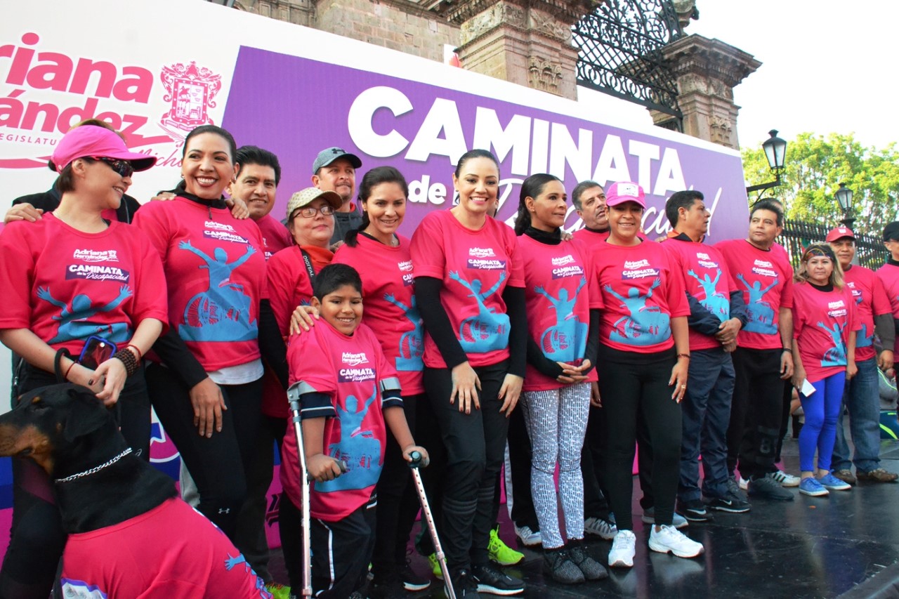 Más inclusión para las personas discapacitadas pide Adriana Hernández Iñiguez