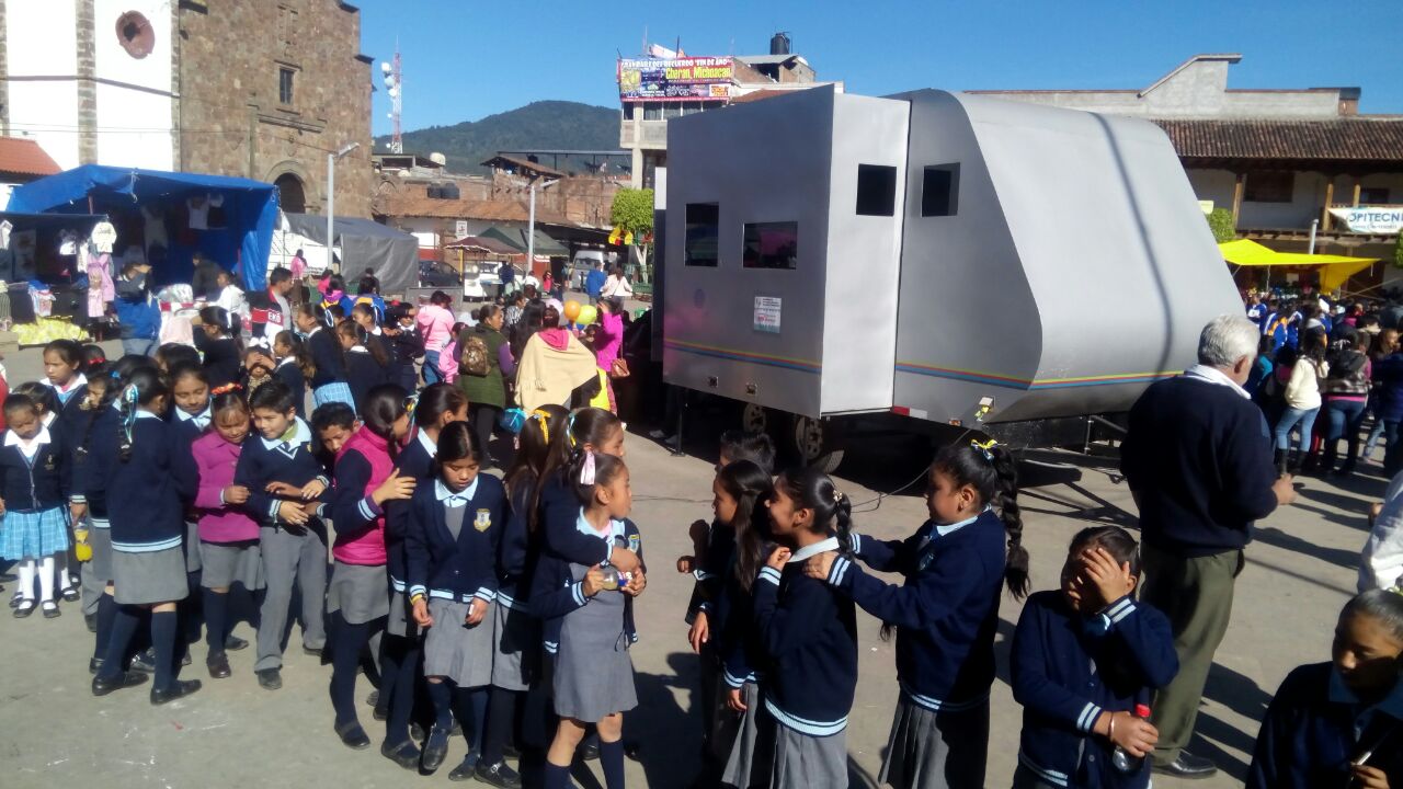 Llega a Cherán la Caravana de la Ciencia