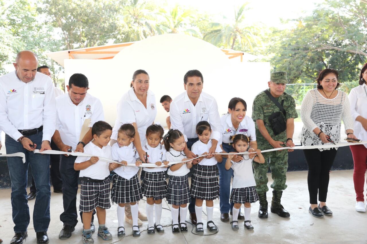 Tendrán Comités y Consejos Ciudadanos soporte legal: Silvano Aureoles