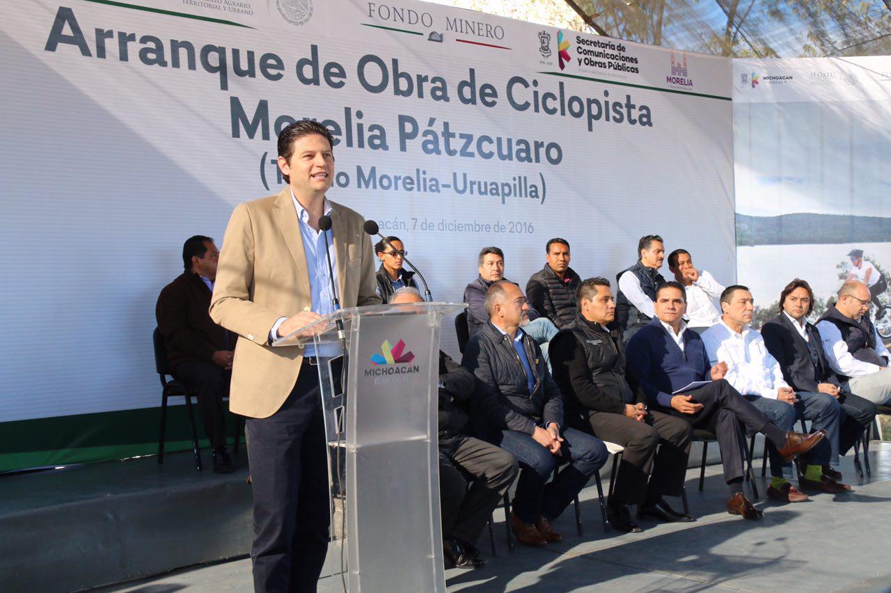 Ciclopista Morelia-Pátzcuaro fortalece desarrollo de la región: Alfonso Martínez