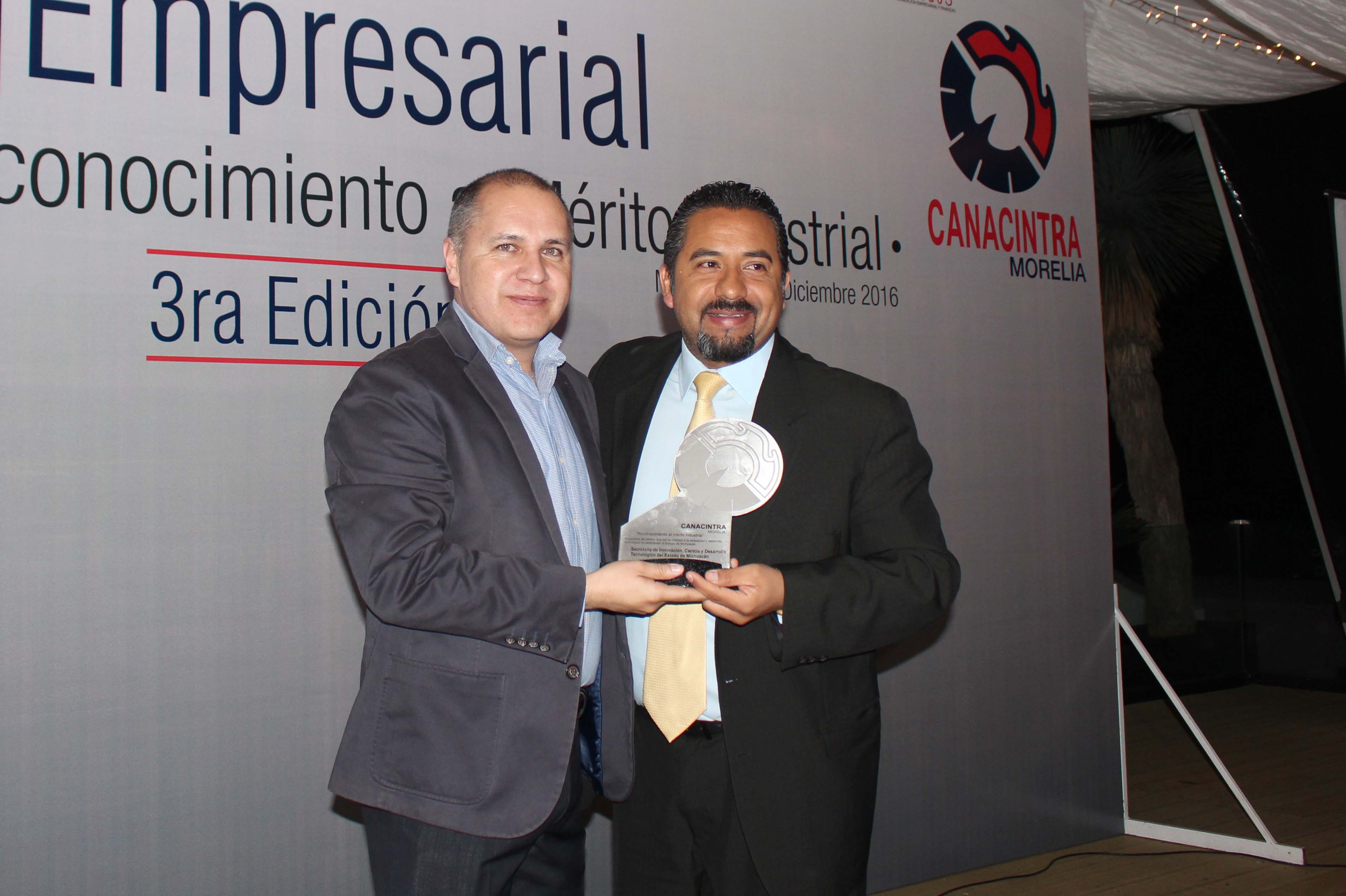 Galardona Canacintra Morelia a la SICDET