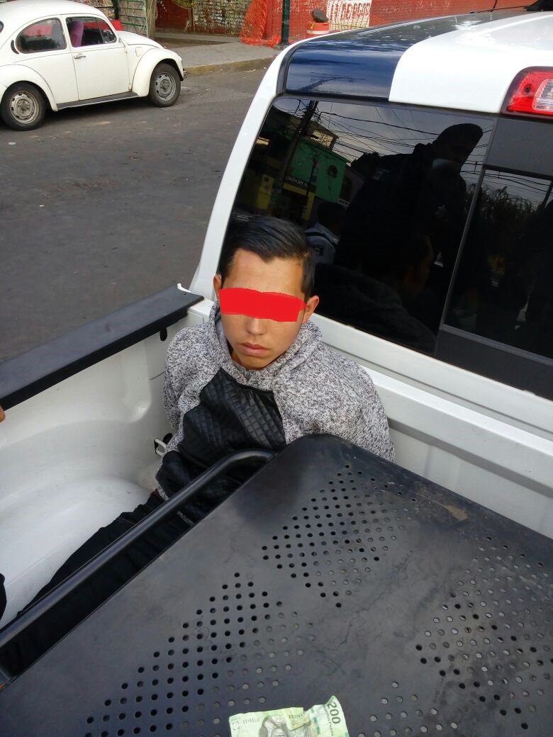 Policía Municipal de Morelia detiene a pareja de presuntos ladrones