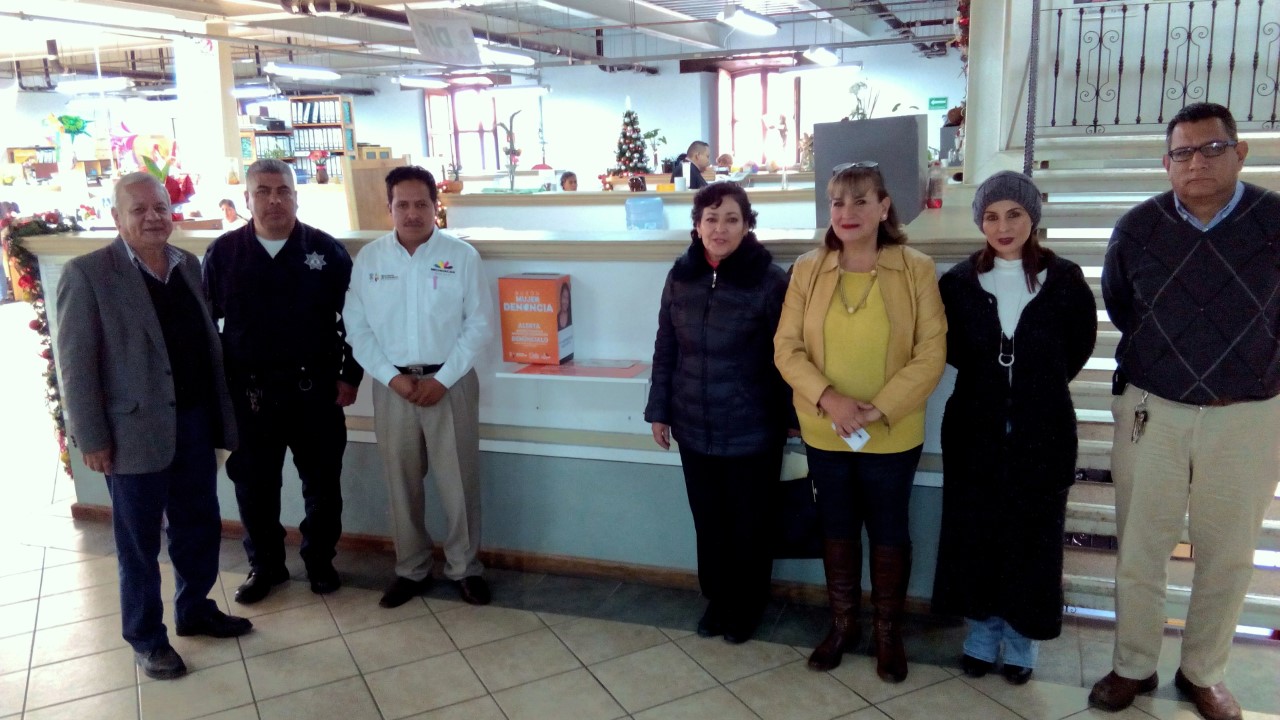 Instalan en Pátzcuaro “buzón naranja, mujer denuncia”.