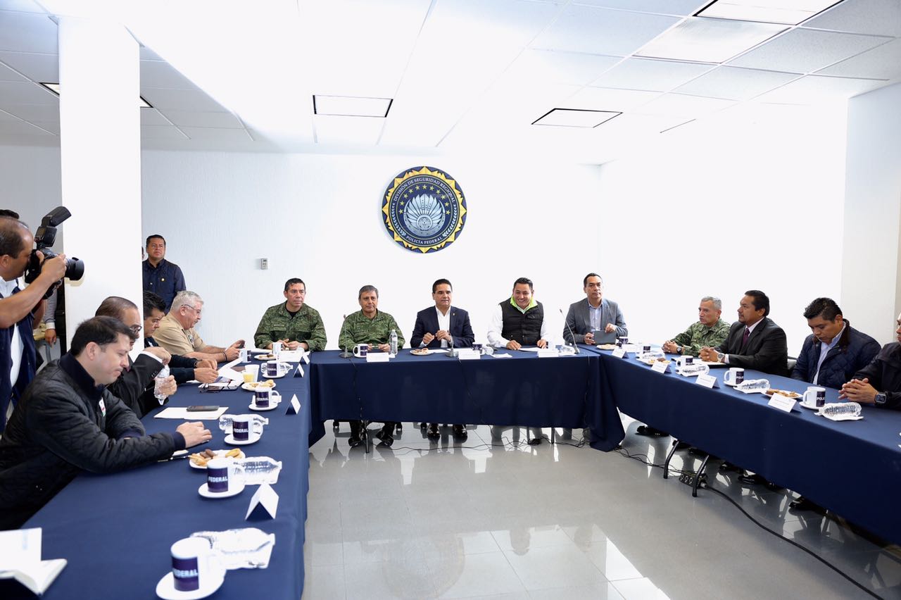 Revisa Silvano Aureoles resultados de operativos de seguridad en Uruapan