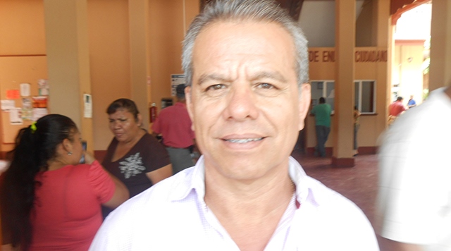 En Apatzingán redoblarán gestiones de programas y proyectos: Rogelio Barragán