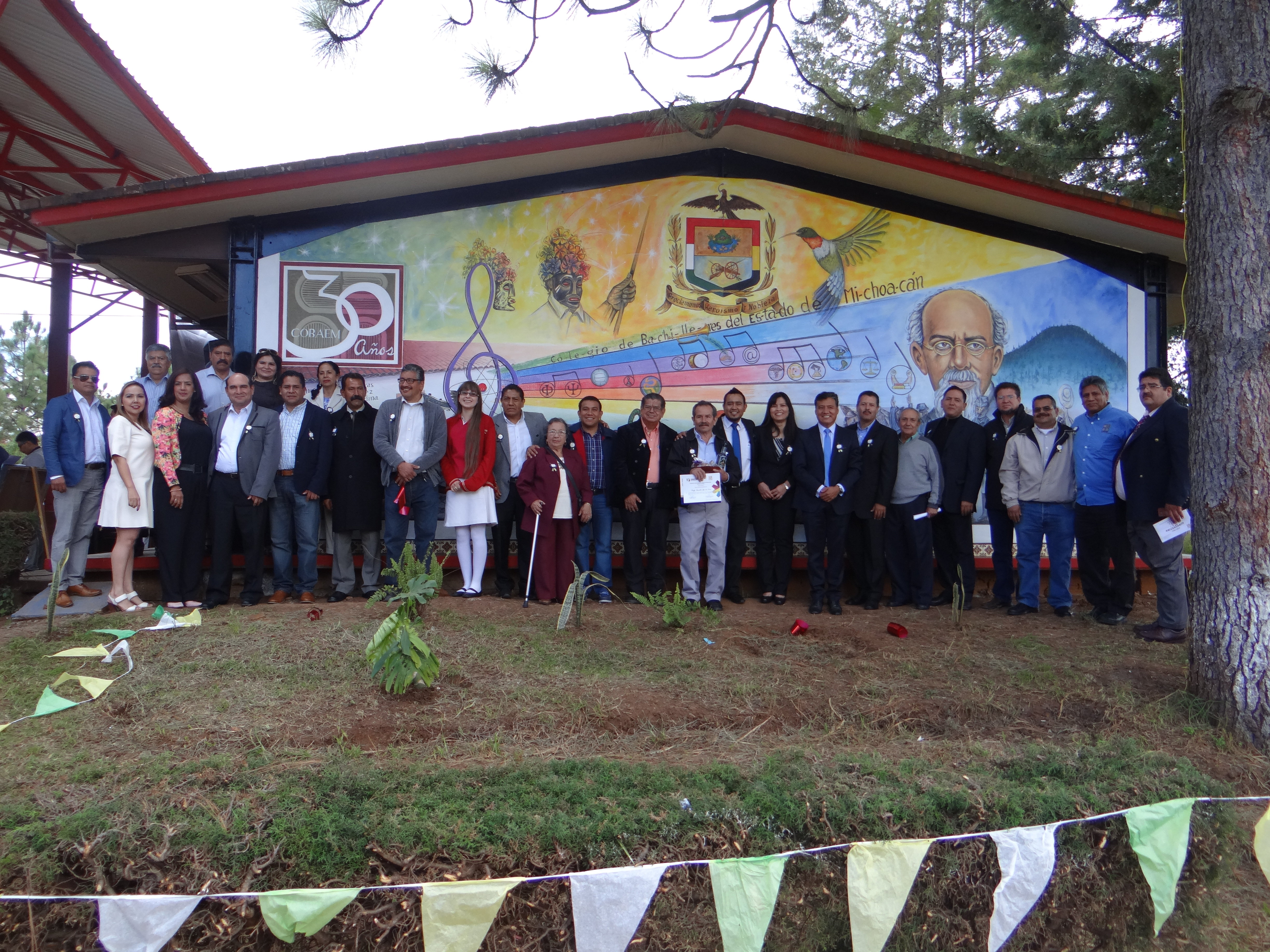 Festeja el plantel Acuitzio del Cobaem su 32 aniversario