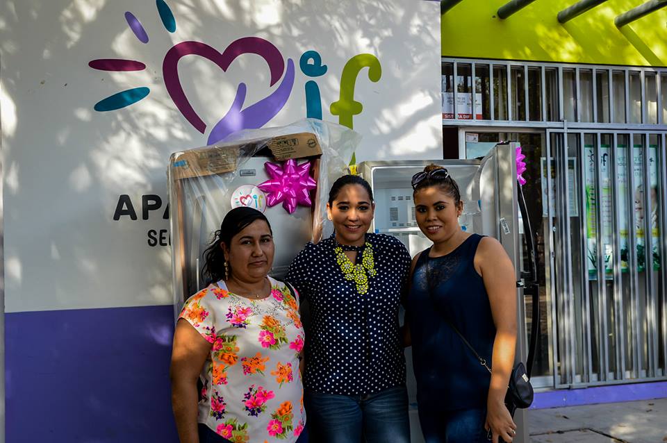 Fortalecen con equipamiento programa de Desayunos Escolares en Apatzingán