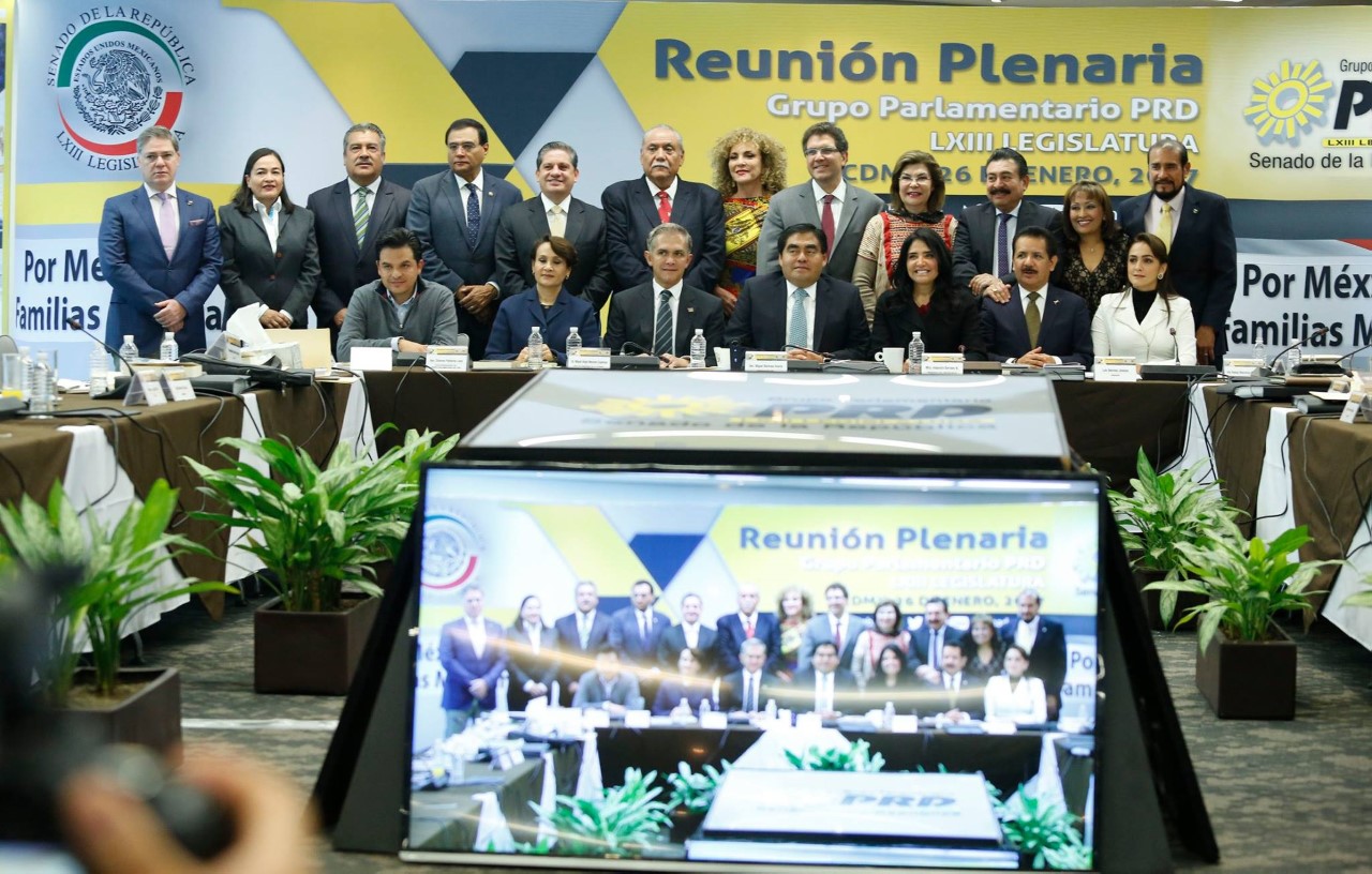 Inauguran senadores del PRD su Décima Reunión Plenaria.