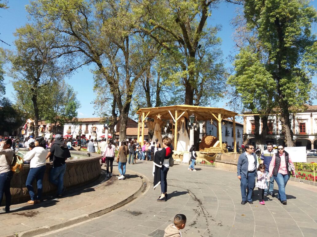 Va Sectur por el fortalecimiento turístico de Pátzcuaro