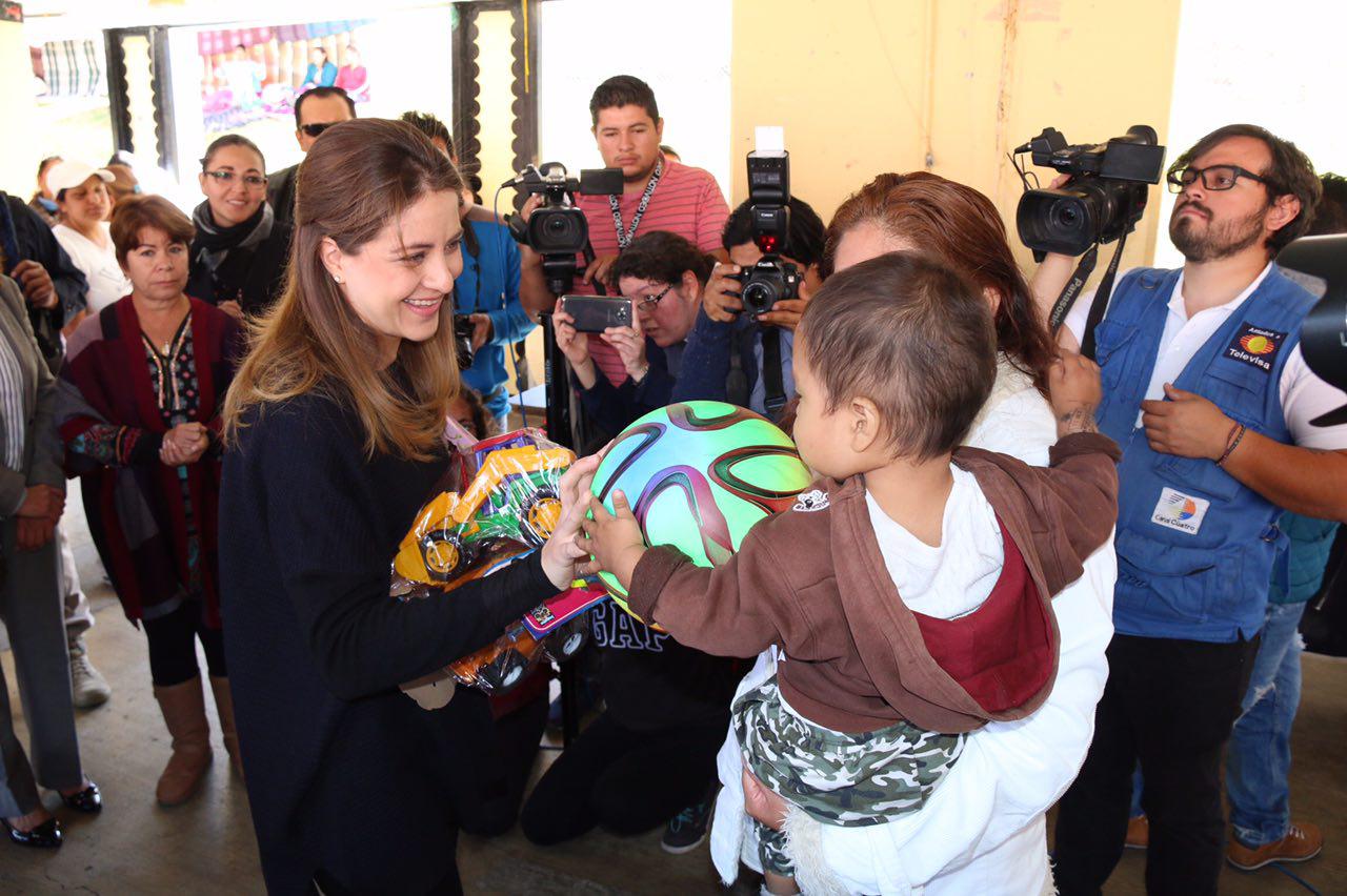 DIF Morelia lleva juguetes y cobijas al CERESO “David Franco Rodríguez”