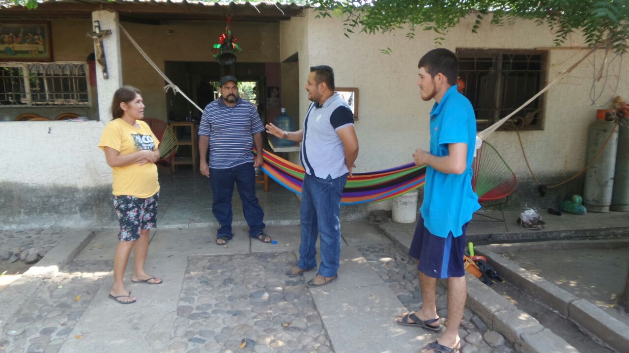 Abrirán nuevos centros de cómputo en comunidades de Apatzingán