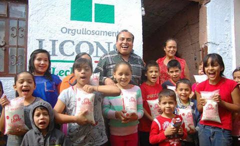 A peso el litro leche Liconsa en Nocupétaro y Susupuato.