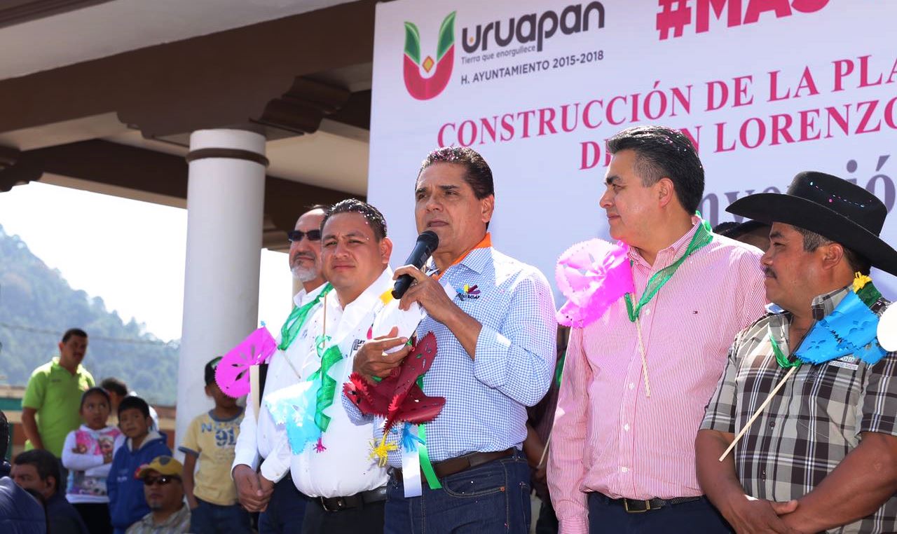 Inaugura Silvano Aureoles obras en la comunidad de San Lorenzo, municipio de Uruapan