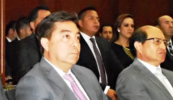 Hacer para merecer en el escenario político y social