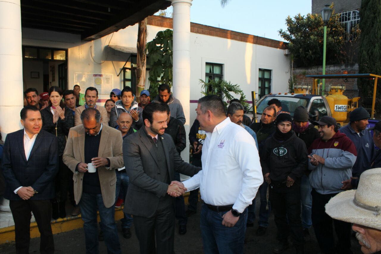 Realiza Ayuntamiento relevo institucional en Dirección de Imagen Urbana