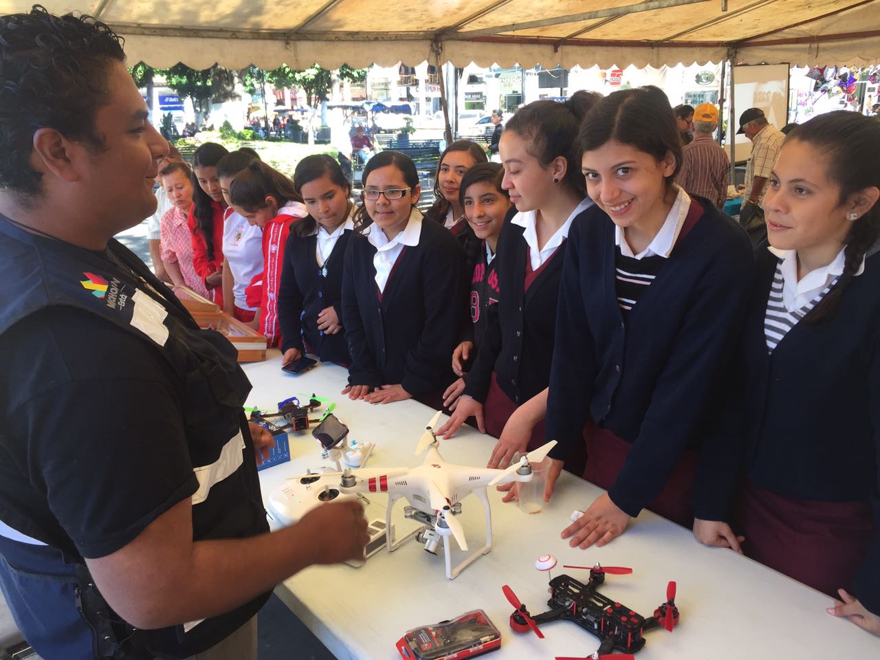 Alista SICDET el 6º Encuentro Estatal de Robótica