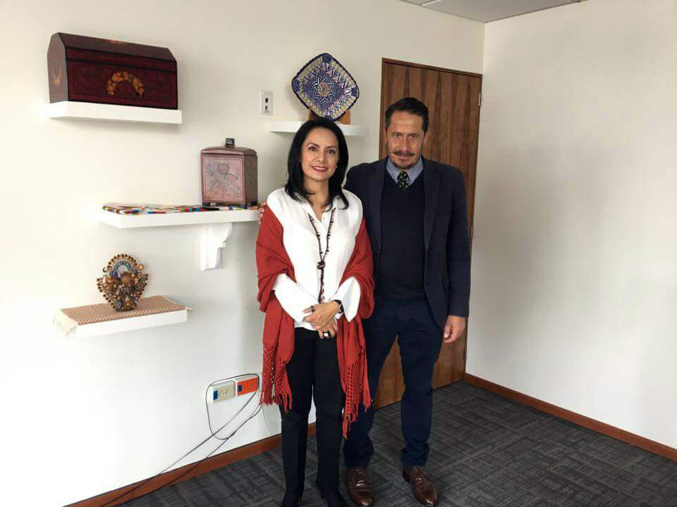 Construye IAM alianzas estratégicas en beneficio de los artesanos michoacanos