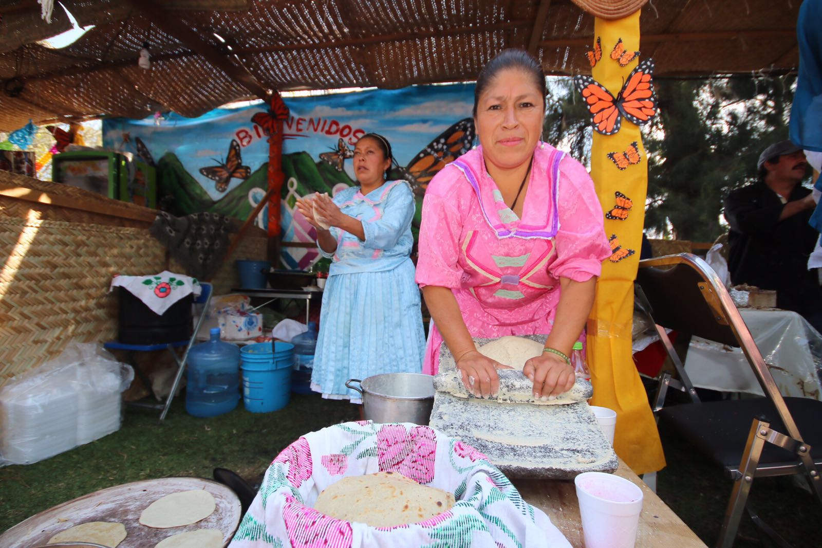 En la Kermés del DIF, la riqueza gastronómica de los municipios de Michoacán
