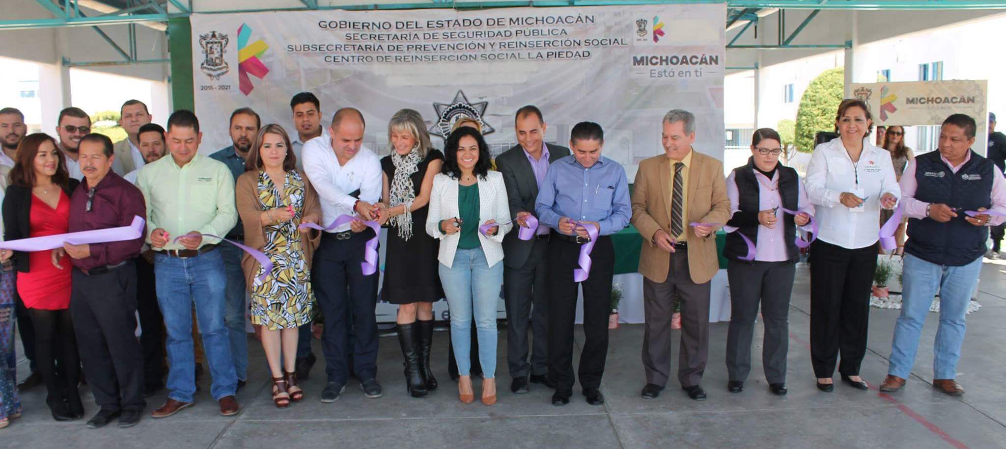 Lleva Cobaem su oferta educativa al Cereso de La Piedad