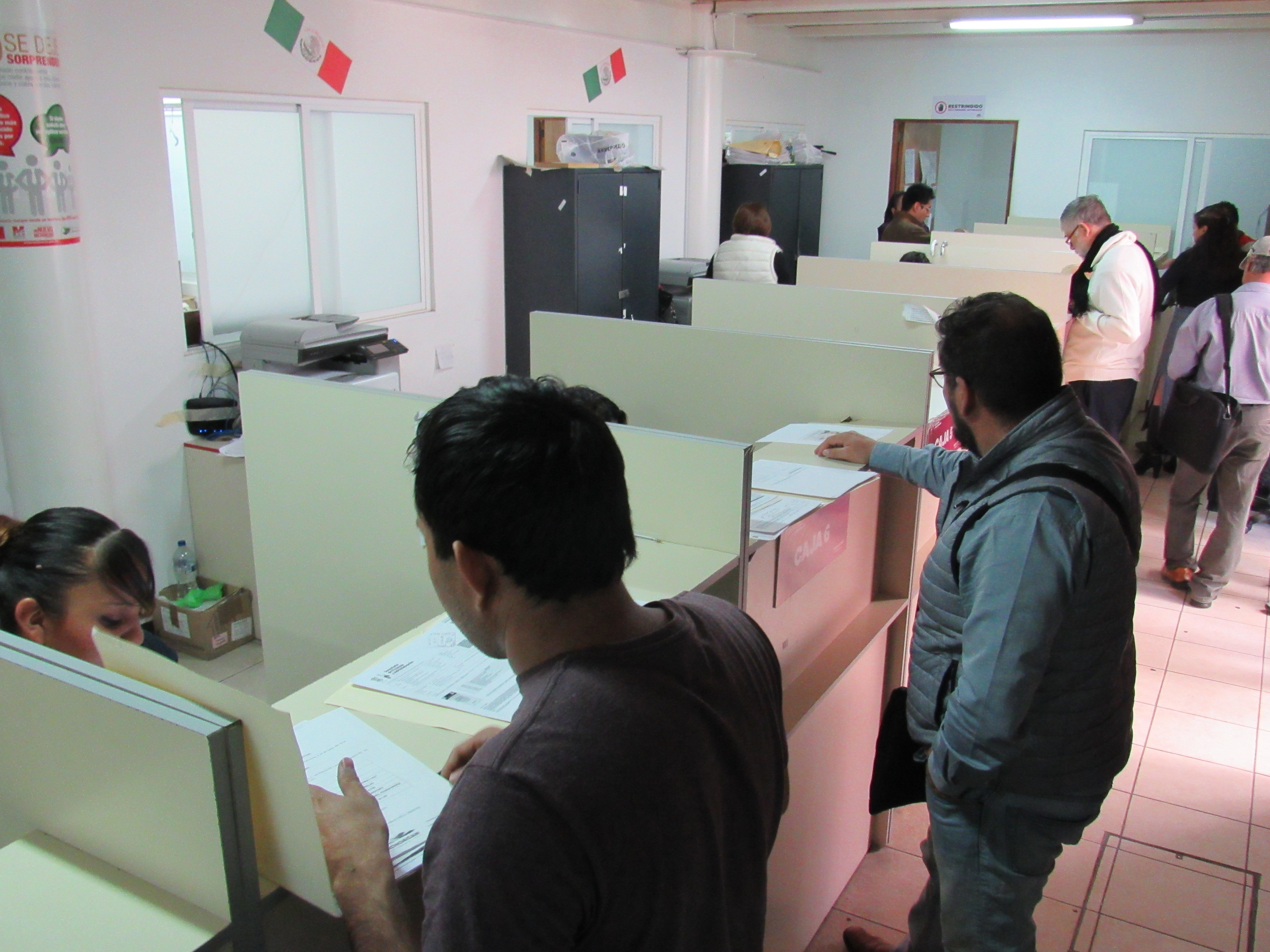 Invita SFA a cumplir el pago del refrendo vehicular 2017