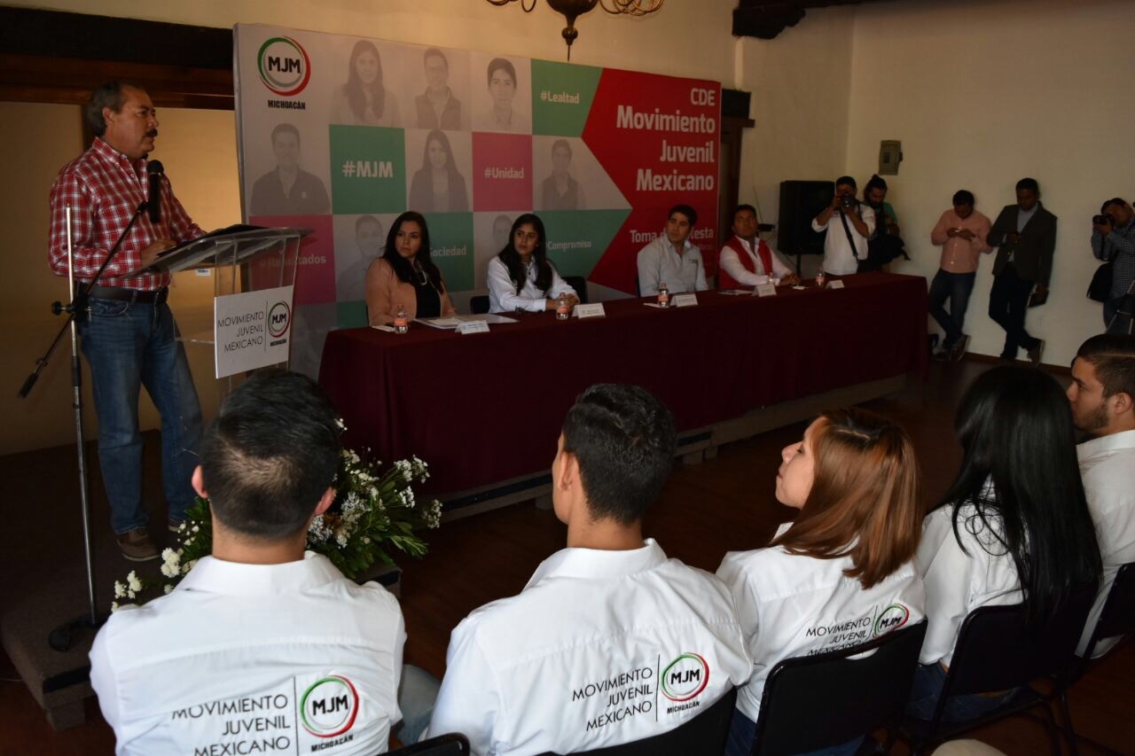El PRI abre paso a nuevas generaciones: VST