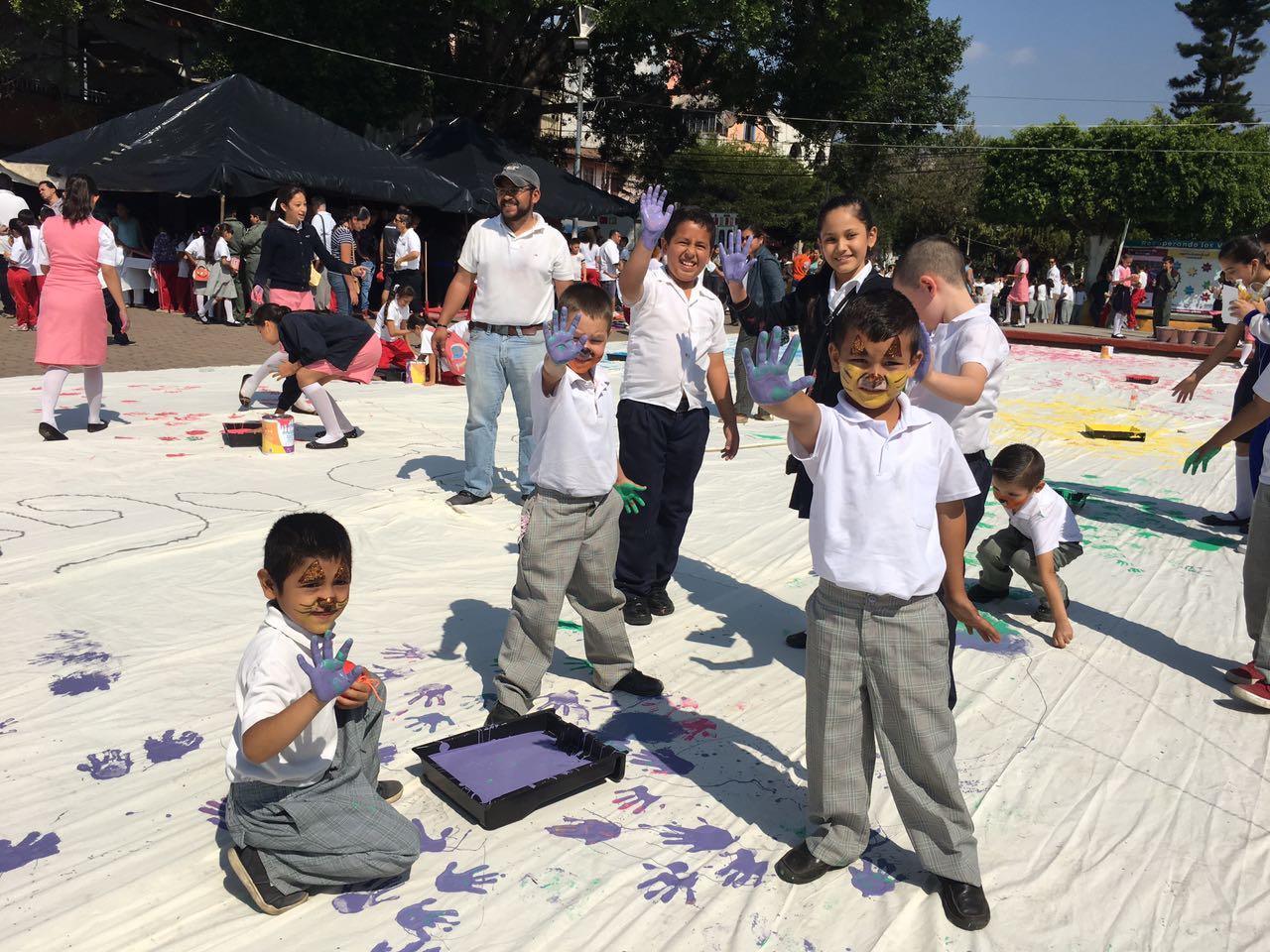 Un éxito, la pinta del Telón “La paz está en ti”, en Coalcomán