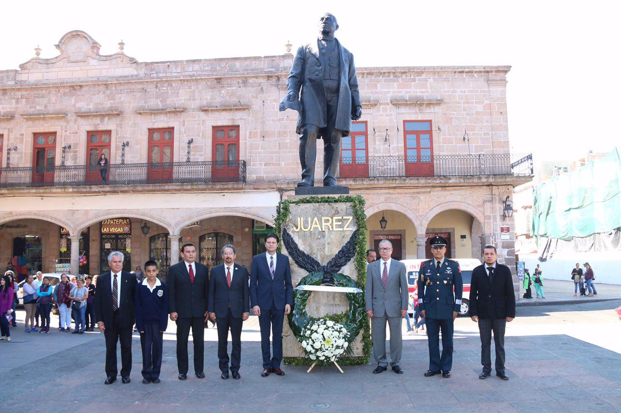 Ayuntamiento de Morelia conmemora CCXI Aniversario del Natalicio de Benito Juárez