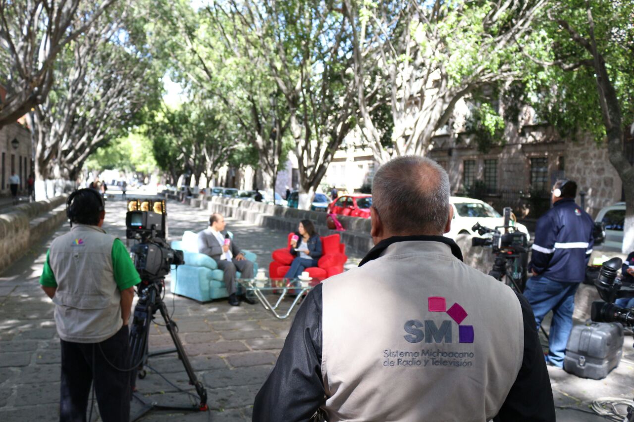 Renueva SMRTV 10 producciones