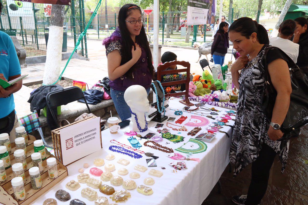 Gran participación registra Segundo Bazar de Mujeres Morelianas