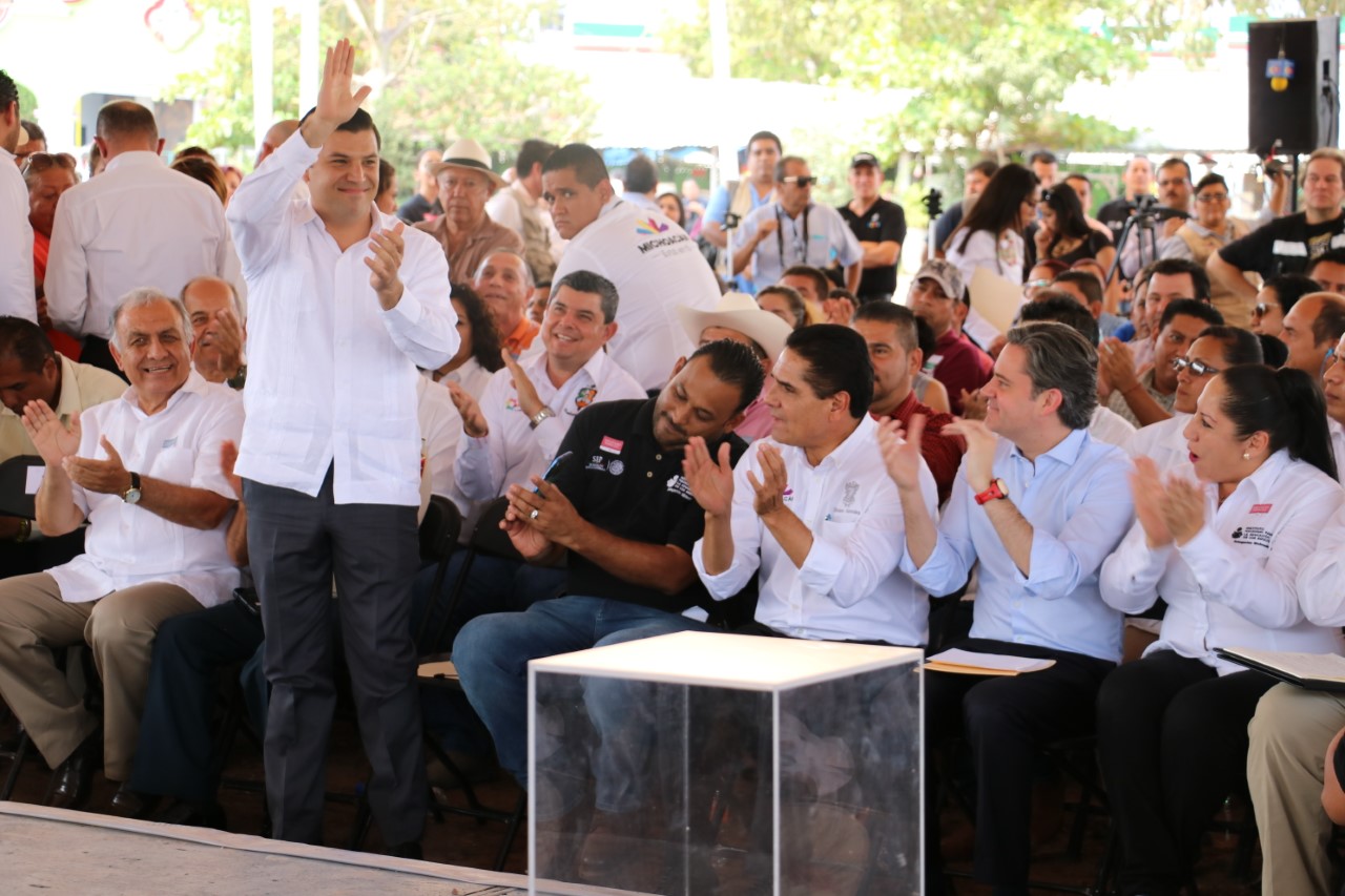 “La educación es la mejor arma ante cualquier adversidad”: César Chávez Garibay.