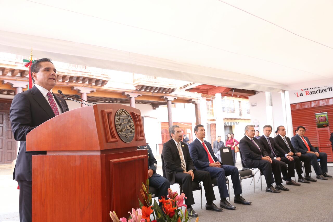 Llama Silvano Aureoles a cuidar a México