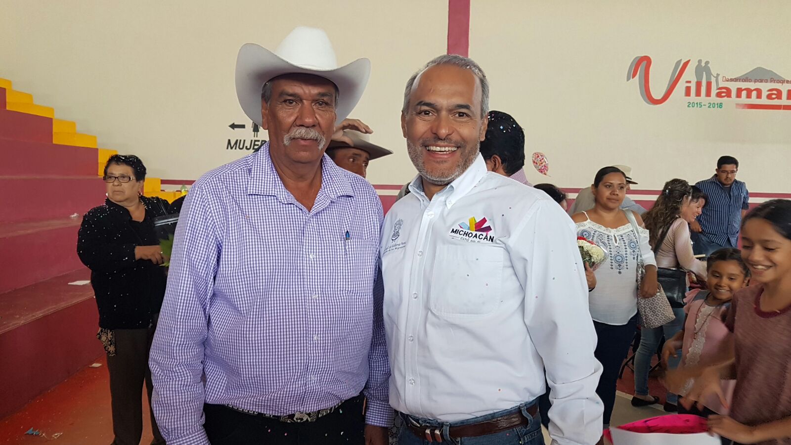 Acerca Gobierno del Estado a más familias de migrantes